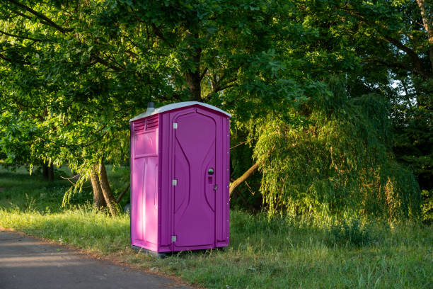 Best Portable restroom trailer rental  in New London, TX